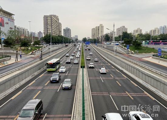 小米、理想等车企发布购置税补贴方案