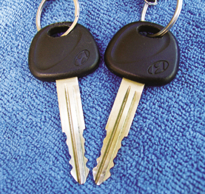 现代汽车一把钥匙竟开两把锁厂家称质量合格